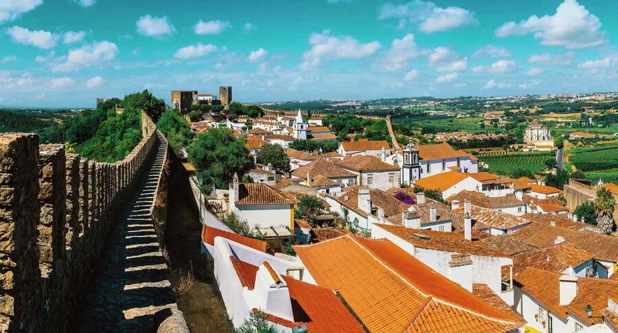 From Lisbon: Nazare Big Waves and Óbidos Guide Day Trip - Key points to know before booking