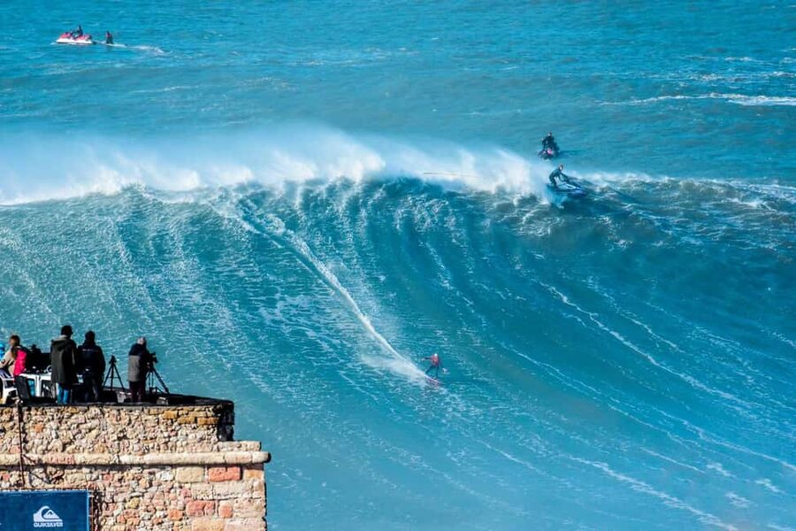 From Lisbon: Nazare Big Waves and Óbidos Guide Day Trip - Leaving Lisbon from three central meeting points