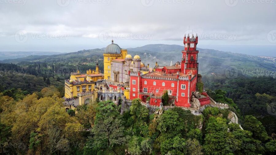 From Lisbon: Sintra, Cabo da Roca, & Cascais Day Trip - Castle of the Moors: stone walls above Sintra