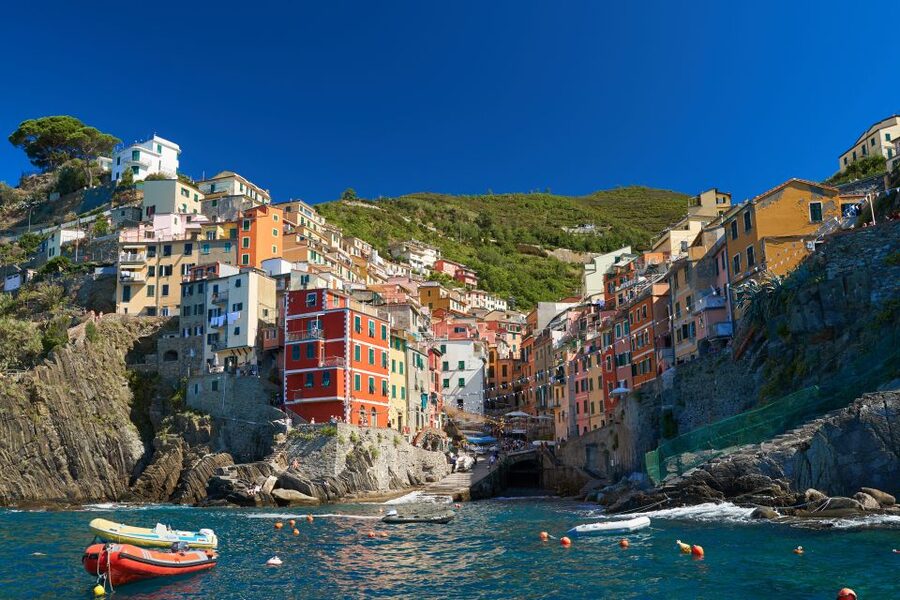 From Livorno: Day Trip to Pisa and Cinque Terre's Manarola - Why this day trip works from Livorno