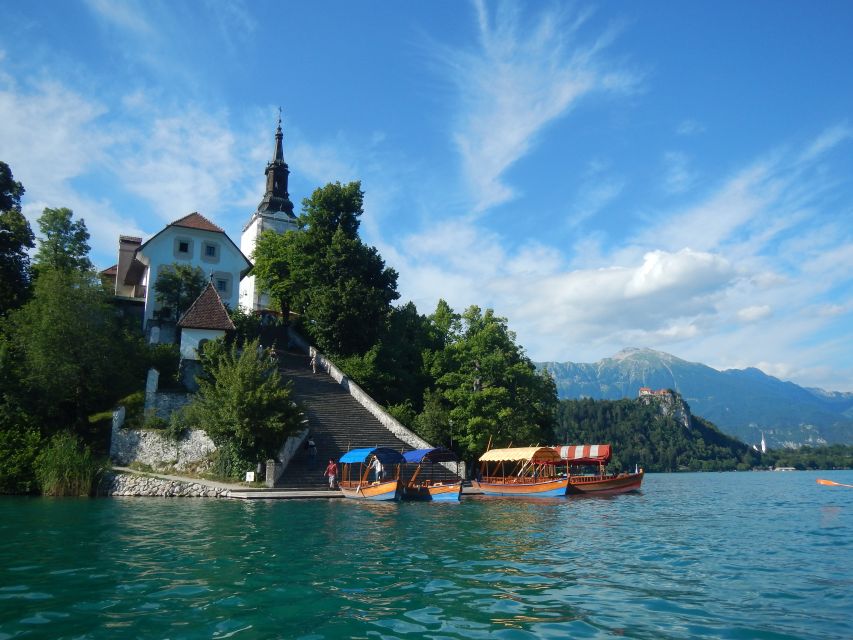From Ljubljana: Private Bled Lake Day Trip - The guides make the difference