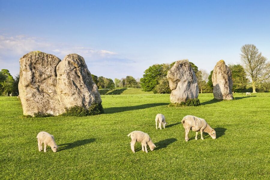 From London: Bath, Avebury and Lacock Village Day Trip - Lacock combines village charm with a film location