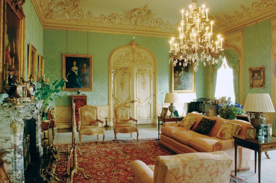 From London: Day Trip to Downton Abbey, Oxford and Bampton - Highclere Castle is the heart of the day