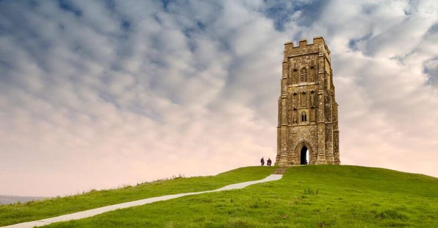 From London: Glastonbury and Cheddar Gorge Guided Day Trip - Comfort, group size, and the pace of the day