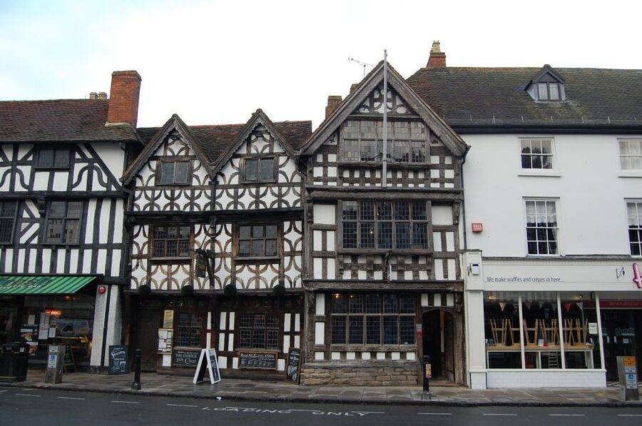 From London: Shakespeare's Stratford-upon-Avon Day Trip - Free time lets you see the town beyond the museums