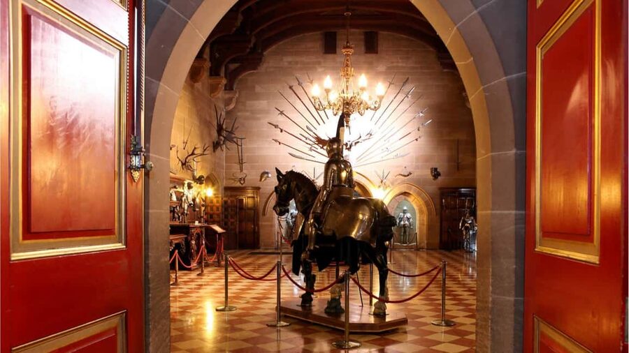 From London: Warwick Castle Day Trip by Rail - What the $101 price really covers