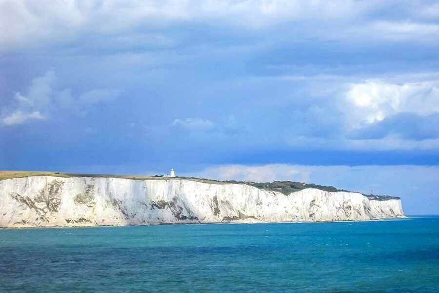 From London: White Cliffs of Dover and Canterbury Day Trip - Guides, drivers, and the feel of the day