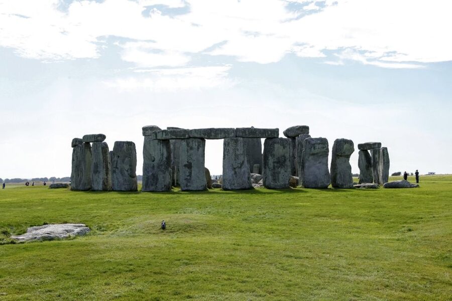 From London: Windsor, Oxford & Stonehenge Full-Day Trip - Stonehenge, where the questions are part of the appeal