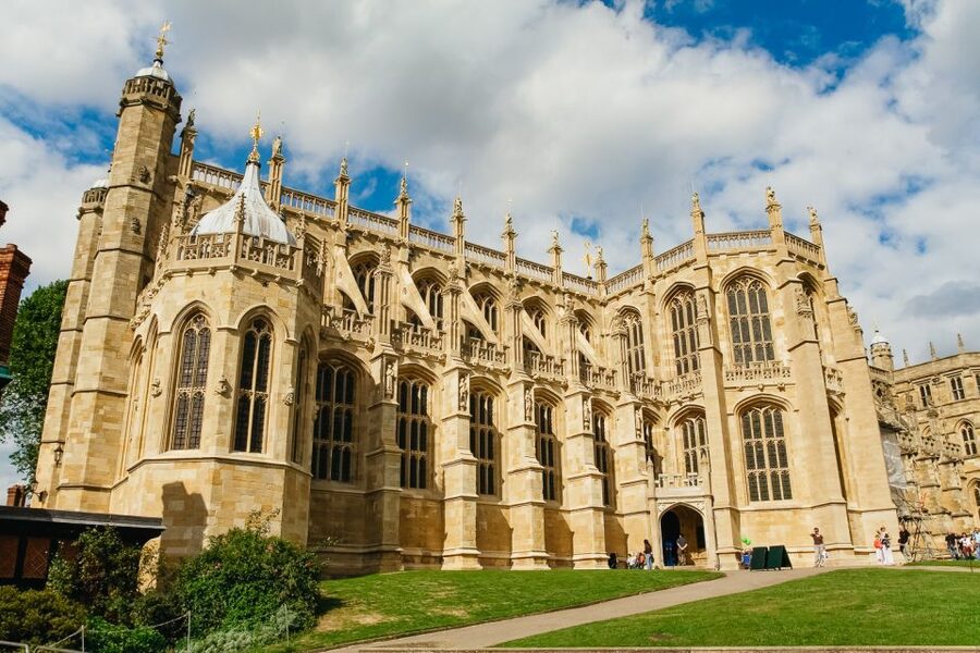From London: Windsor, Oxford & Stonehenge Full-Day Trip - Oxford’s colleges, lanes, and literary connections