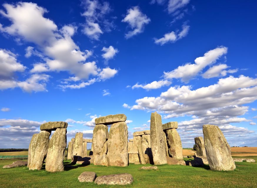 From London: Windsor, Oxford & Stonehenge Full-Day Trip - What the $120 price really buys