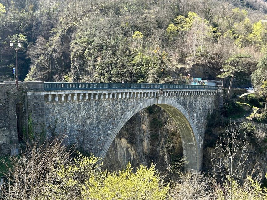 From Lourdes: Gavarnie and Pont d'Espagne Day Trip - Cauterets: lunch and a change of pace
