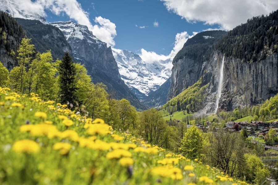 From Lucerne: Day Trip to Jungfraujoch – Top of Europe - The Eiger Express changes the pace