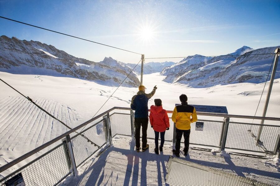 From Lucerne: Day Trip to Jungfraujoch – Top of Europe - The return through Wengen and Lauterbrunnen