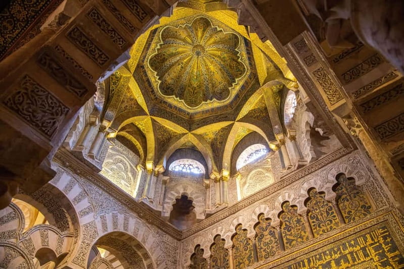 From Madrid: Cordoba and Mosque Day Trip by High-Speed Train - Two hours for lunch and your own Córdoba