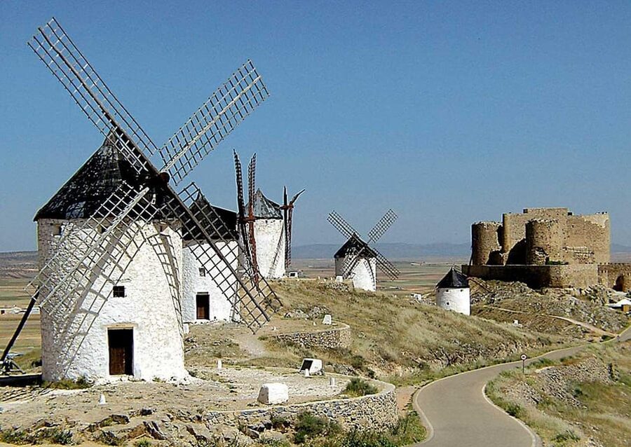 From Madrid: Day trip to Toledo and Don Quixote Windmills - Who should book this day trip