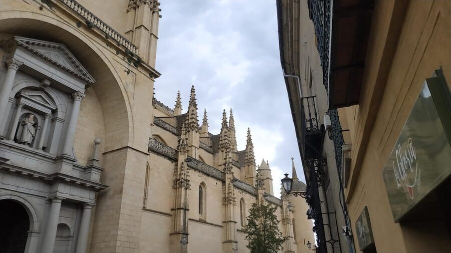 From Madrid: Half-Day or Full-Day Trip to Segovia - Which version should you choose?