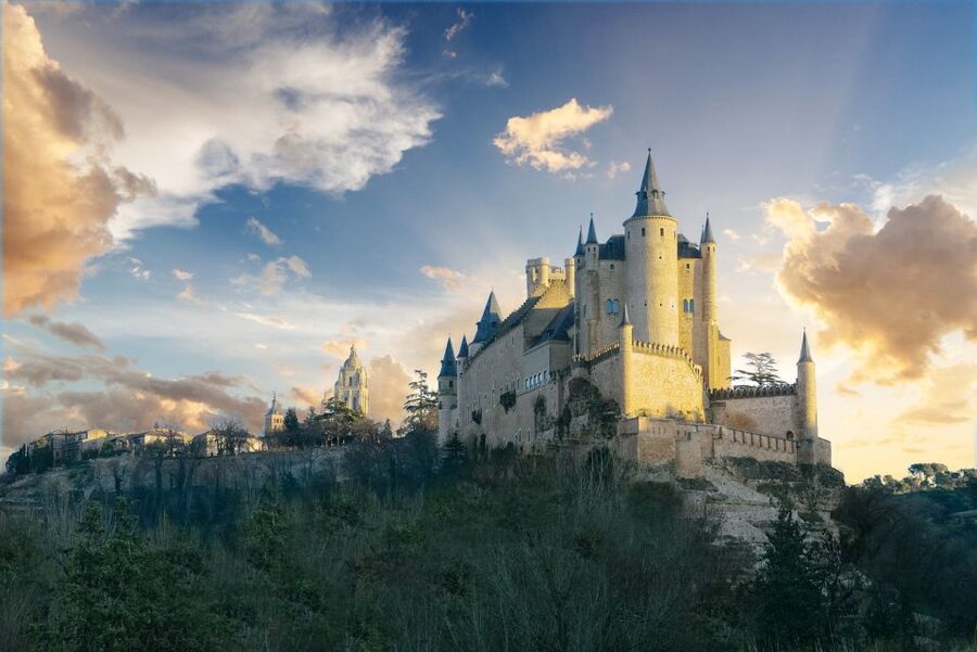 From Madrid: Segovia & Avila Day Trip with Optional Tickets - Starting in Madrid and settling into the bus