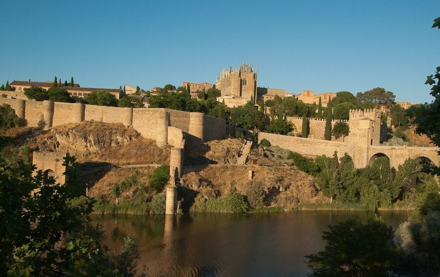 From Madrid: Toledo Full-Day Trip with Optional Cathedral - Who should book this Toledo trip