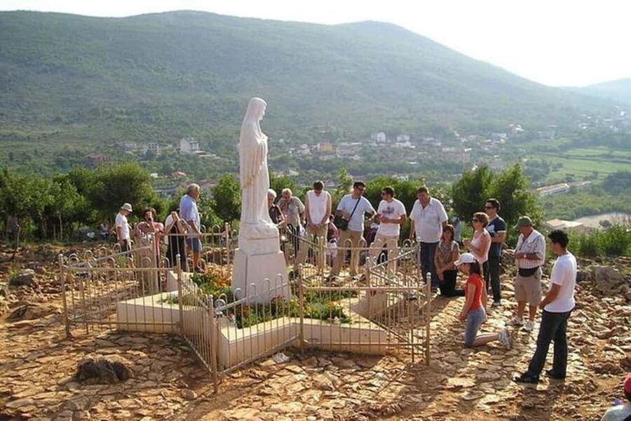 From Makarska: Medugorje Day Trip - Three hours around Apparition Hill
