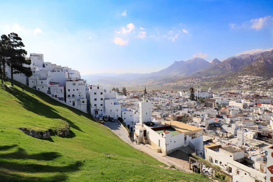 From Malaga and Costa del Sol: Day Trip to Tetouan, Morocco - The return journey and late arrival