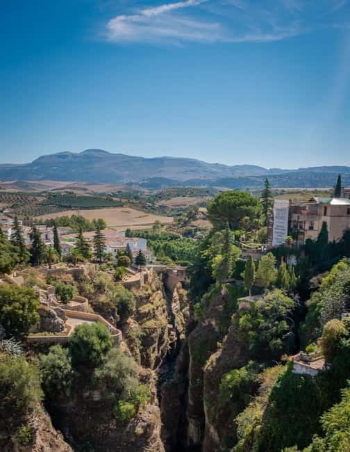 From Malaga: Ronda & Setenil de las Bodegas Day Trip - Lunch, free time, and the real pace of the day