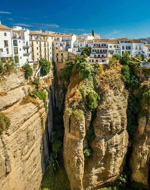 From Malaga: Ronda & Setenil de las Bodegas Day Trip - Guides, drivers, and bilingual touring