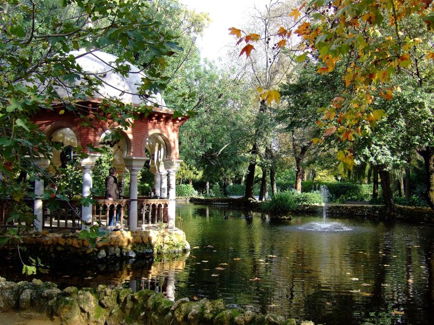 From Malaga: Seville Day Trip and Optional Monument Tickets - Two ways to spend your five hours