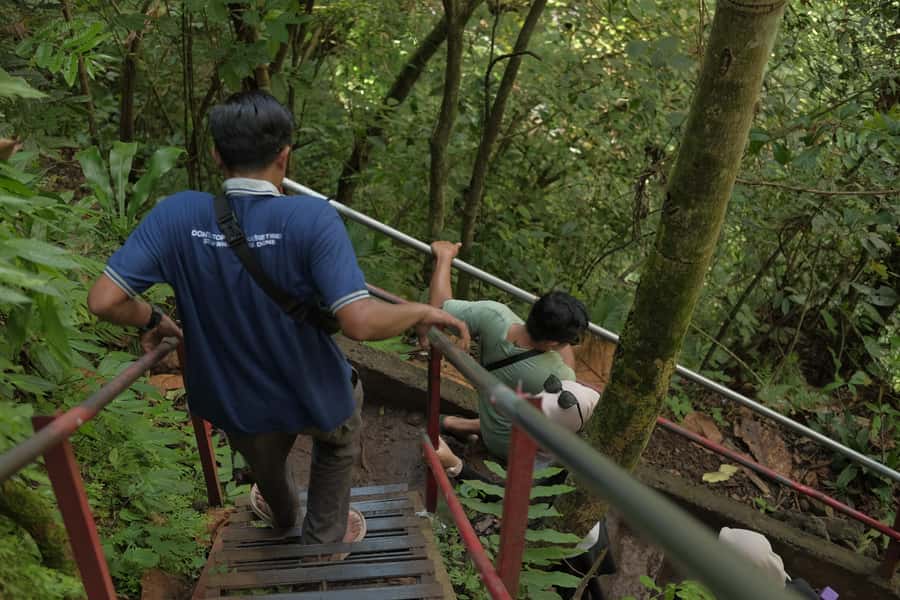 From Malang: Tumpak Sewu Waterfall Day Trip (Sharing) - Key points to know before booking