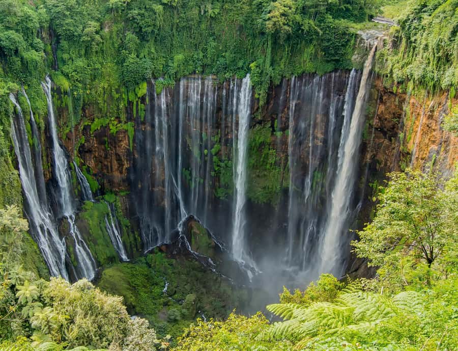 From Malang: Tumpak Sewu Waterfall Day Trip (Sharing) - The upper viewpoint gives you the grand picture