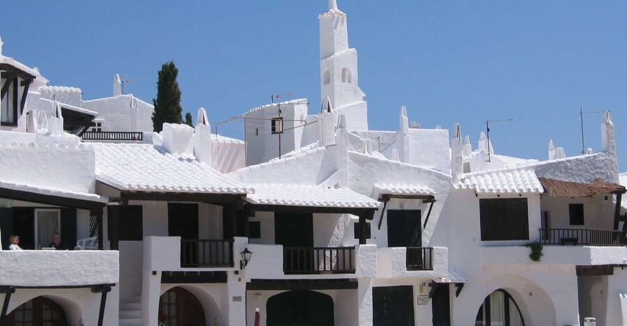 From Mallorca: Guided Day Trip to Menorca - Maó: Two Hours to Eat, Shop, and Walk