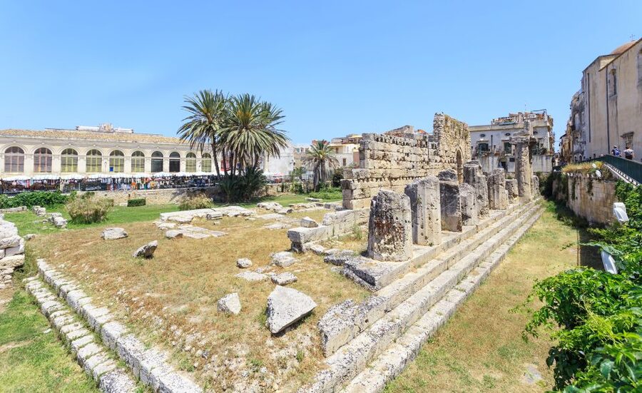 From Malta: Syracuse and Marzamemi Day Trip with Guide - Syracuse and the island of Ortygia