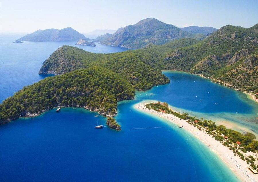 From Marmaris: Fethiye Blue Lagoon Day-Trip with Lunch - Guides and the quality of the day