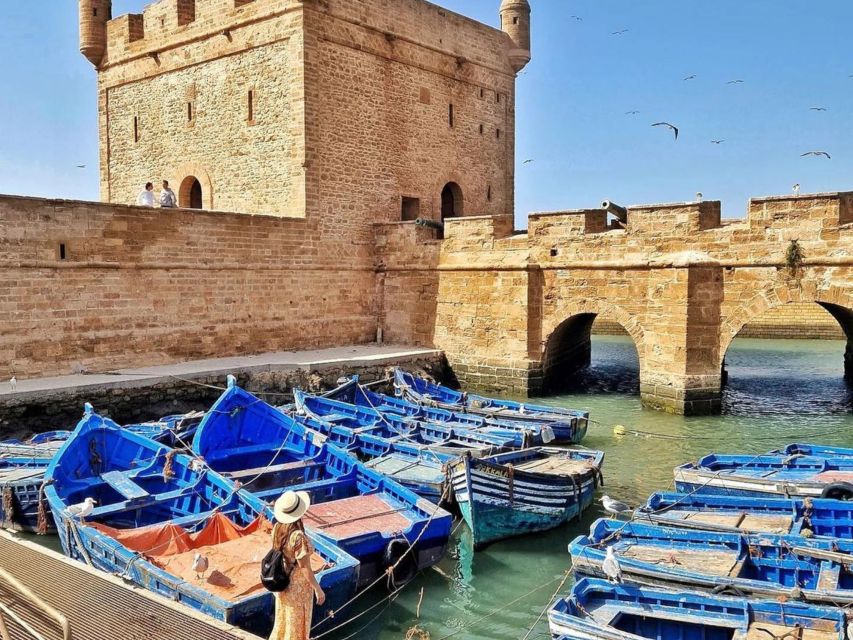 From Marrakech: Essaouira Day Trip with Hotel Pickup - Lunch, cafés, and the Atlantic beach