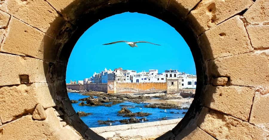 From Marrakech: Small Group To Essaouira & Medina Day Trip - Thuya wood, Gnaoua music, and local craft
