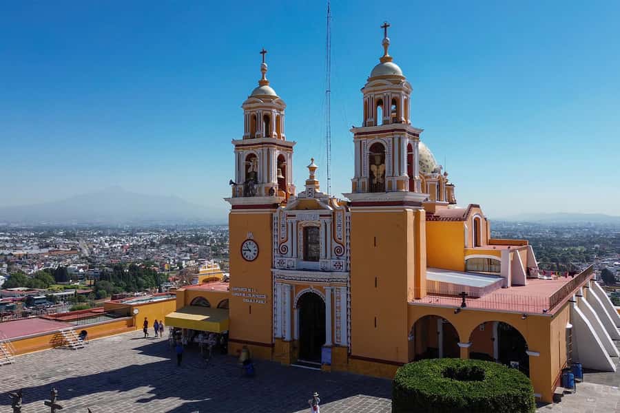 From Mexico City: Puebla, Cholula and Tonantzintla Day Trip - Parián Market and Talavera shopping