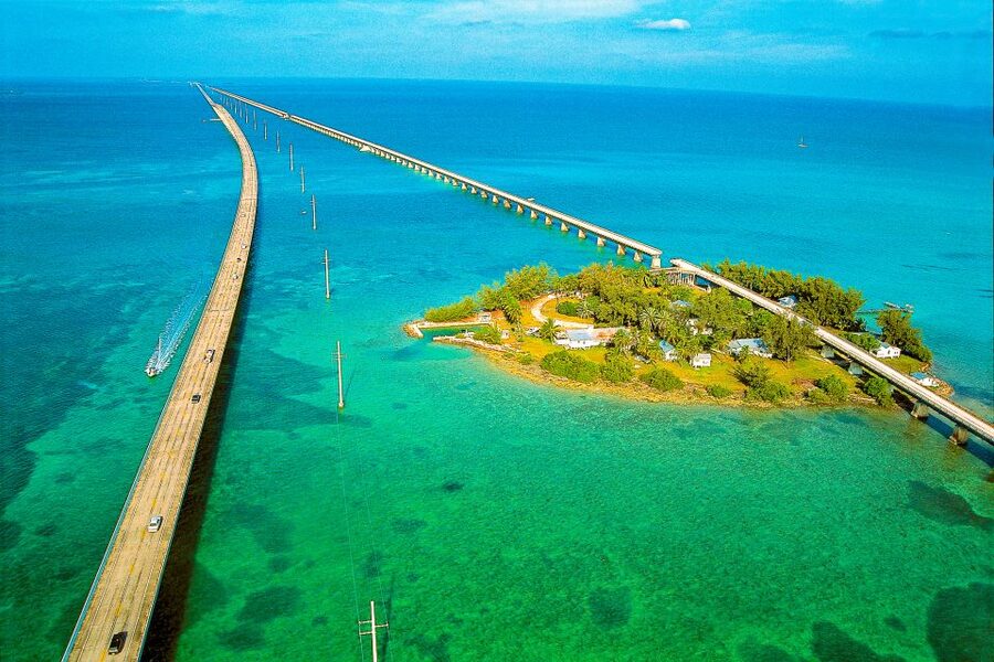 From Miami: Day Trip to Key West by Shuttle Bus - Who should choose an overnight stay instead?