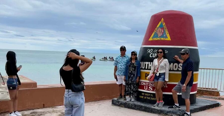 From Miami: Day Trip to Key West with optional Hotel pick up - What the bus ride is really like