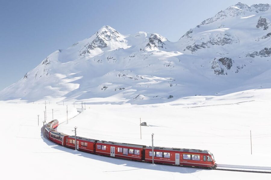 From Milan: Bernina Train, Swiss Alps & St. Moritz Day Trip - Tirano and the long return to Milan