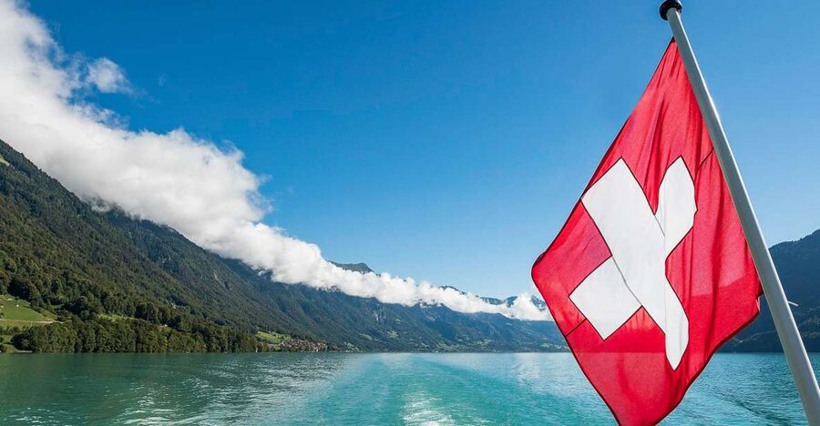 From Milan: Interlaken & Swiss Alps Day Trip - Spiez and the Lake Thun Cruise