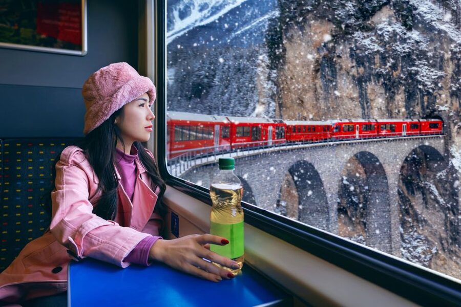 From Milan: St Moritz & Alps Day Trip with Bernina Red Train - Guides make a real difference
