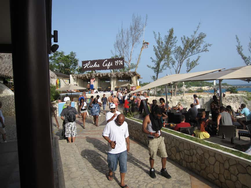 From Montego Bay: Negril Day Trip and Rick's Café Sunset - The drive from Montego Bay to Negril