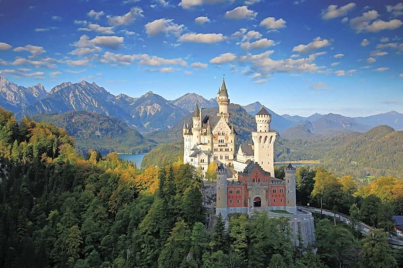 From Munich: Neuschwanstein & Linderhof Castle Full-Day Trip - Linderhof Palace: Ludwig’s smaller and more personal retreat