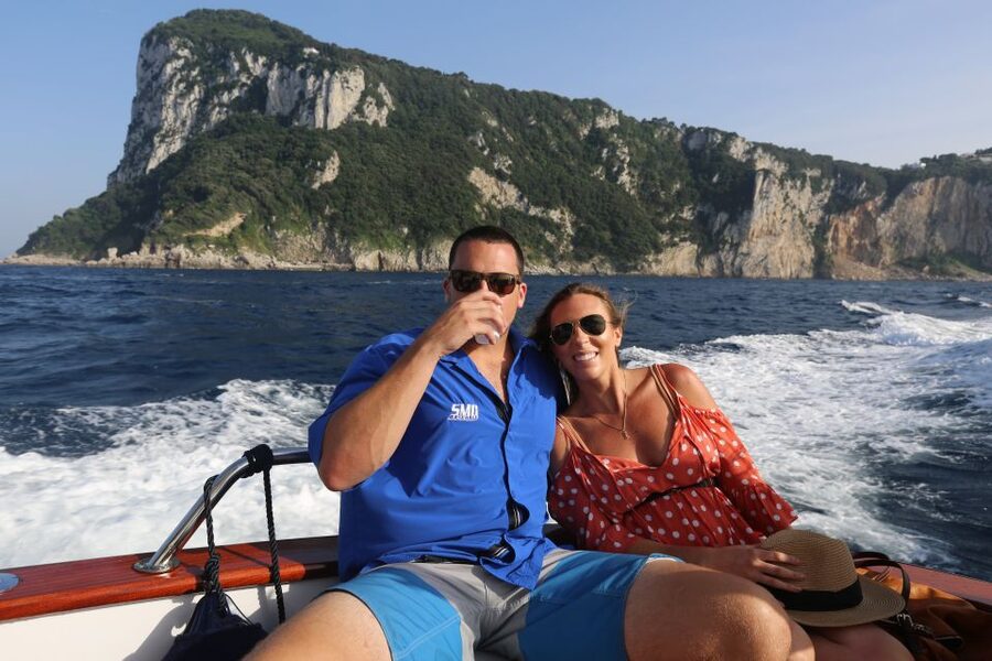 From Naples: Capri Boat Day Trip with Drinks - Three to four hours on Capri