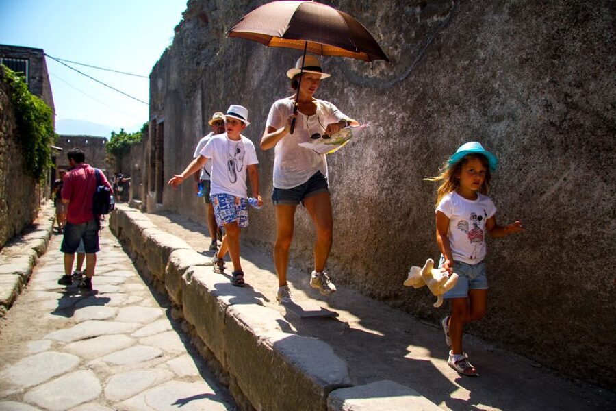 From Naples: Pompeii & Amalfi Coast Full-Day Trip - Key points to know before booking