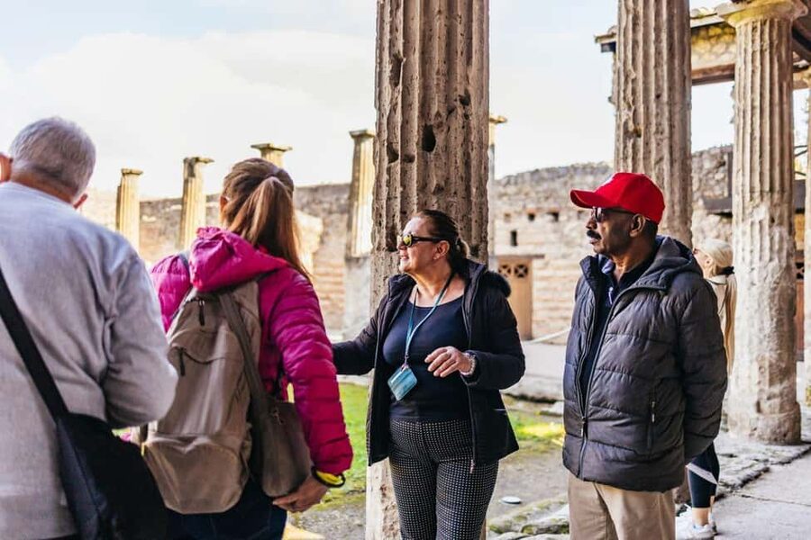 From Naples: Pompeii & Amalfi Coast Full-Day Trip with Lunch - Pickup in Naples and the road south
