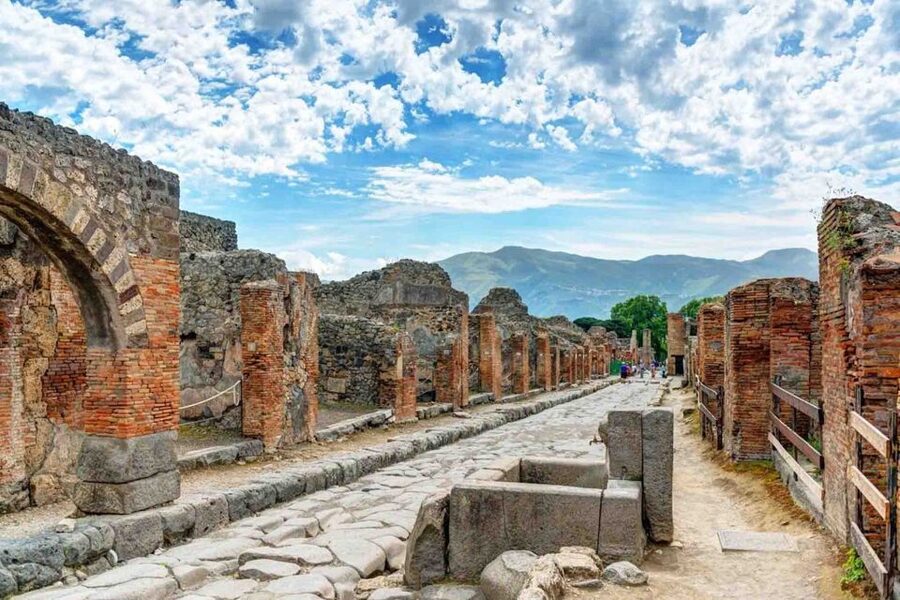From Naples: Pompeii & Amalfi Coast Full-Day Trip - Morning pickup from central Naples