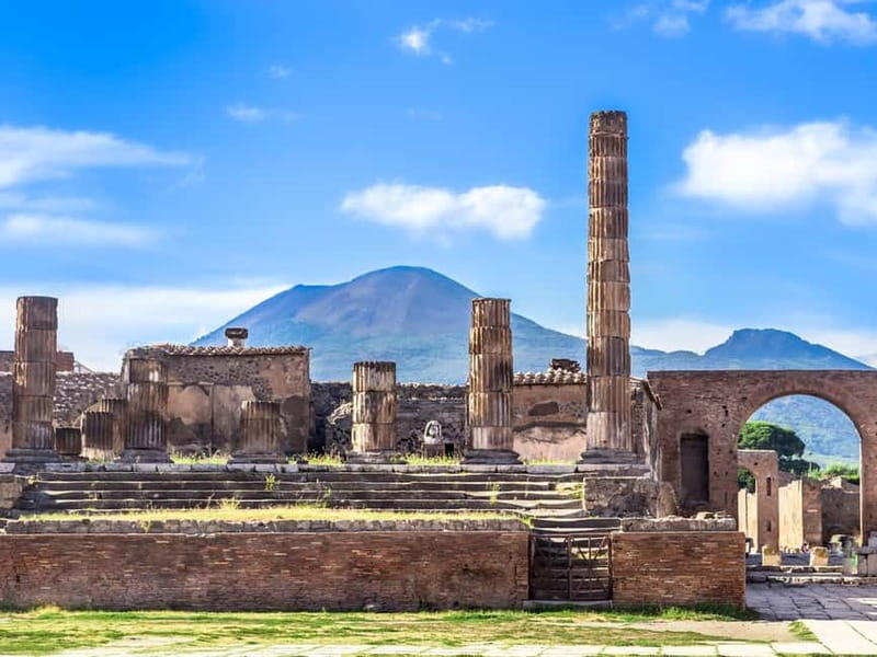 From Naples Port: Pompeii and Mt. Vesuvius Day Trip - Meeting outside Hotel Romeo near Naples Port