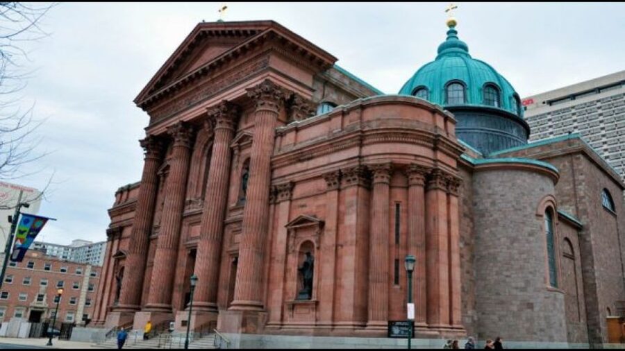 From New York City: Philadelphia & Amish Community Day Trip - Lunch, shopping, and the limits of the schedule