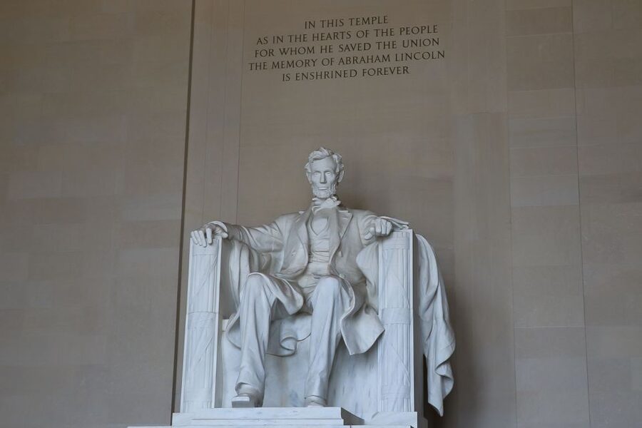 From NYC: Guided Day Trip to Washington DC by Van or Bus - Arlington National Cemetery and the Kennedy graves