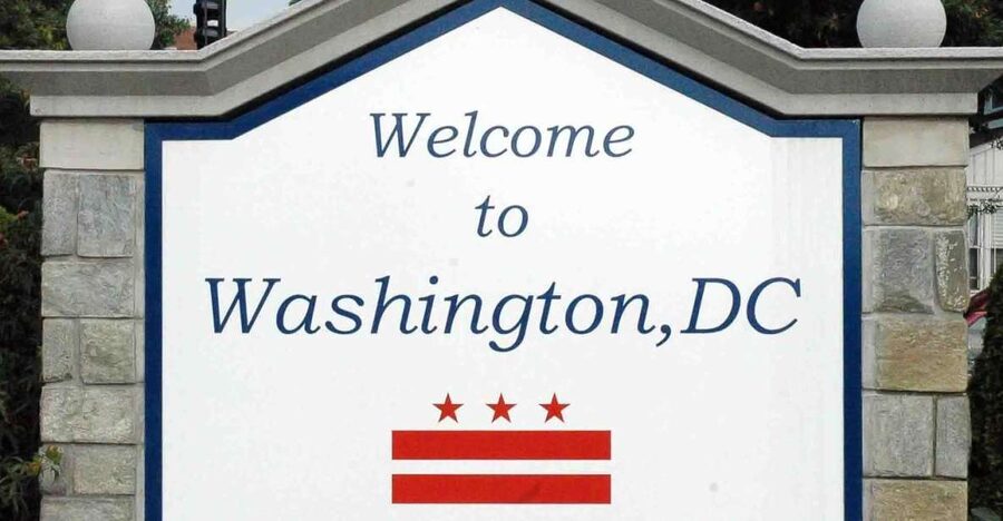 From NYC: Guided Day Trip to Washington DC by Van or Bus - Georgetown and the government district